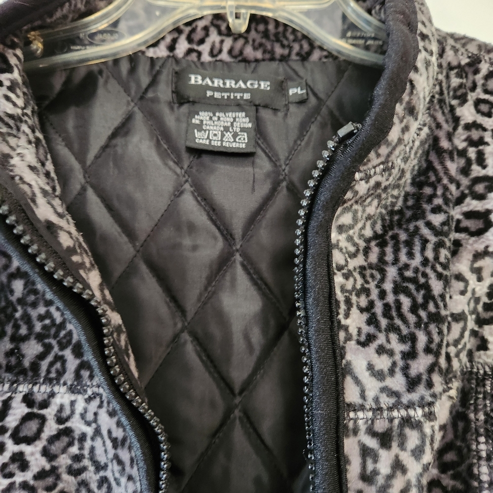 "BARRAGE" PLUSH ANIMAL PRINT ZIP FRONT VEST SIZE PETITE LARGE - Picture 5 of 5